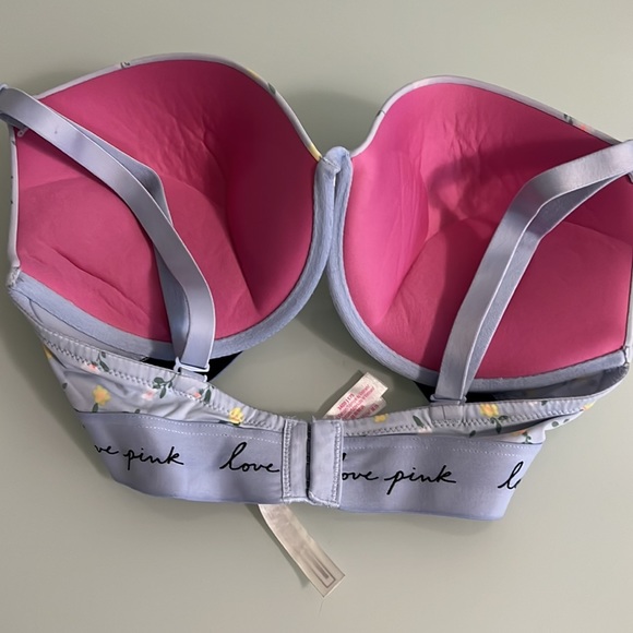 PINK - Picture 4 of 8